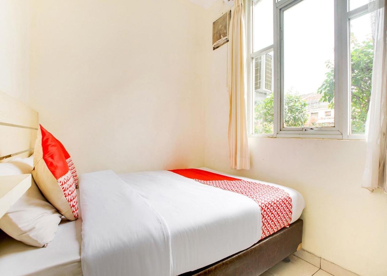 Oyo 2554 Hotel Arimbi Lama Dewi Sartika Бандунг Экстерьер фото