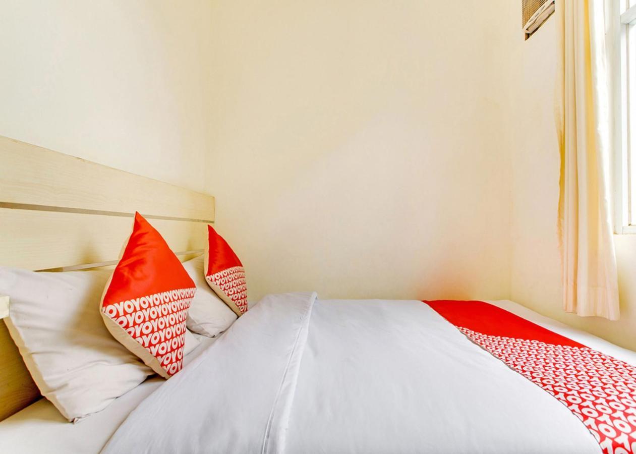 Oyo 2554 Hotel Arimbi Lama Dewi Sartika Бандунг Экстерьер фото